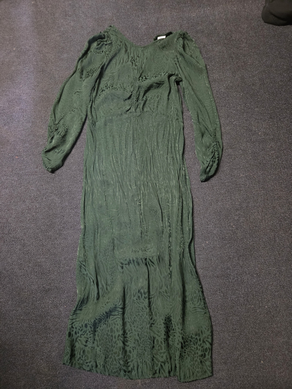 H&M Dark Green Long Sleeve Maxi Dress